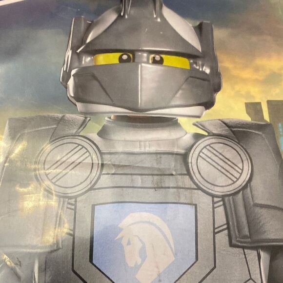 Lego Nexo Knight Halloween costume size S/P (4-6) - Picture 4 of 8